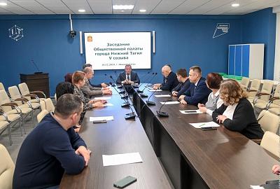 Владислав Пинаев поделился планами развития города на 2025 год 