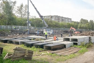 На Вые подрядчики приступили к строительству крытого катка